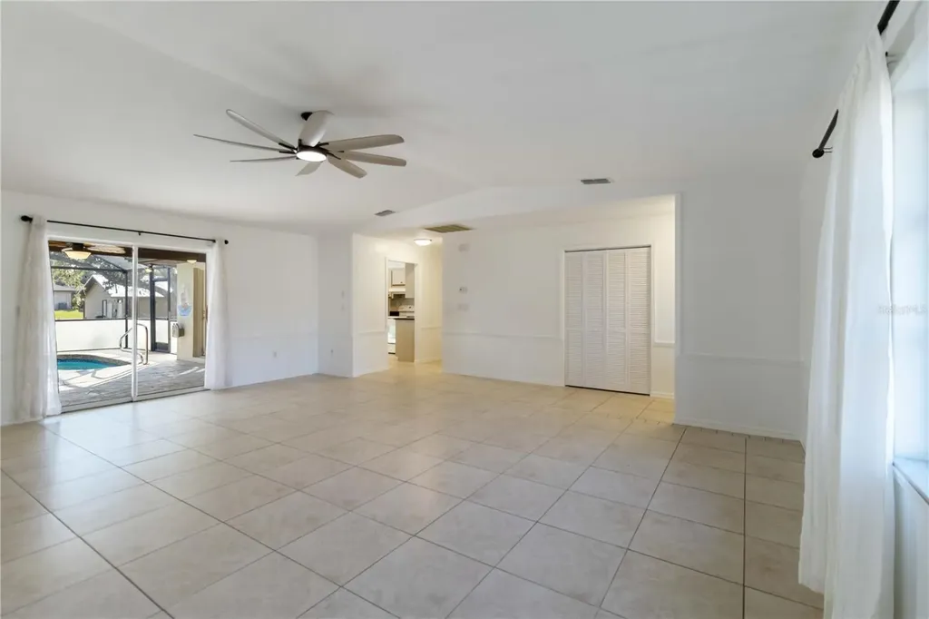 22285 Walton Avenue Port Charlotte FL 33952