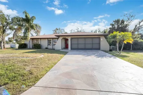 22285 Walton Avenue Port Charlotte FL 33952
