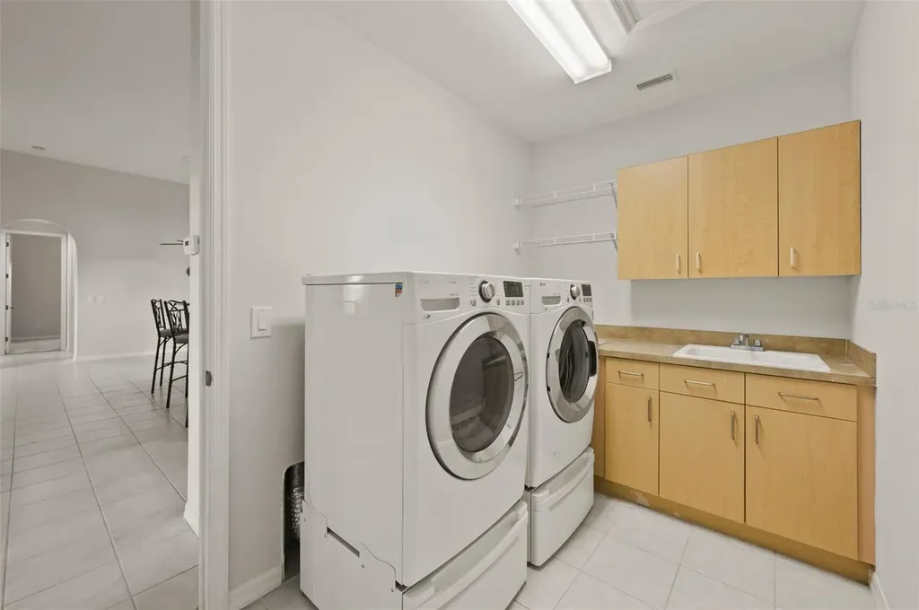 2727 NW 45th Place Cape Coral FL 33993