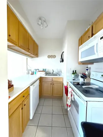 1220 SW 1st Avenue Gainesville FL 32601