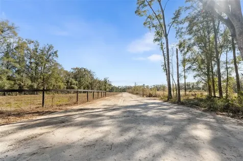 17807 SW 83rd Avenue Archer FL 32618