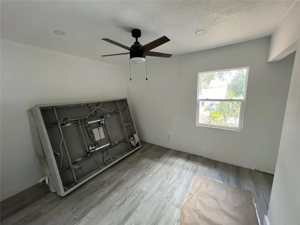 6138 Oak Cluster Circle Tampa FL 33634