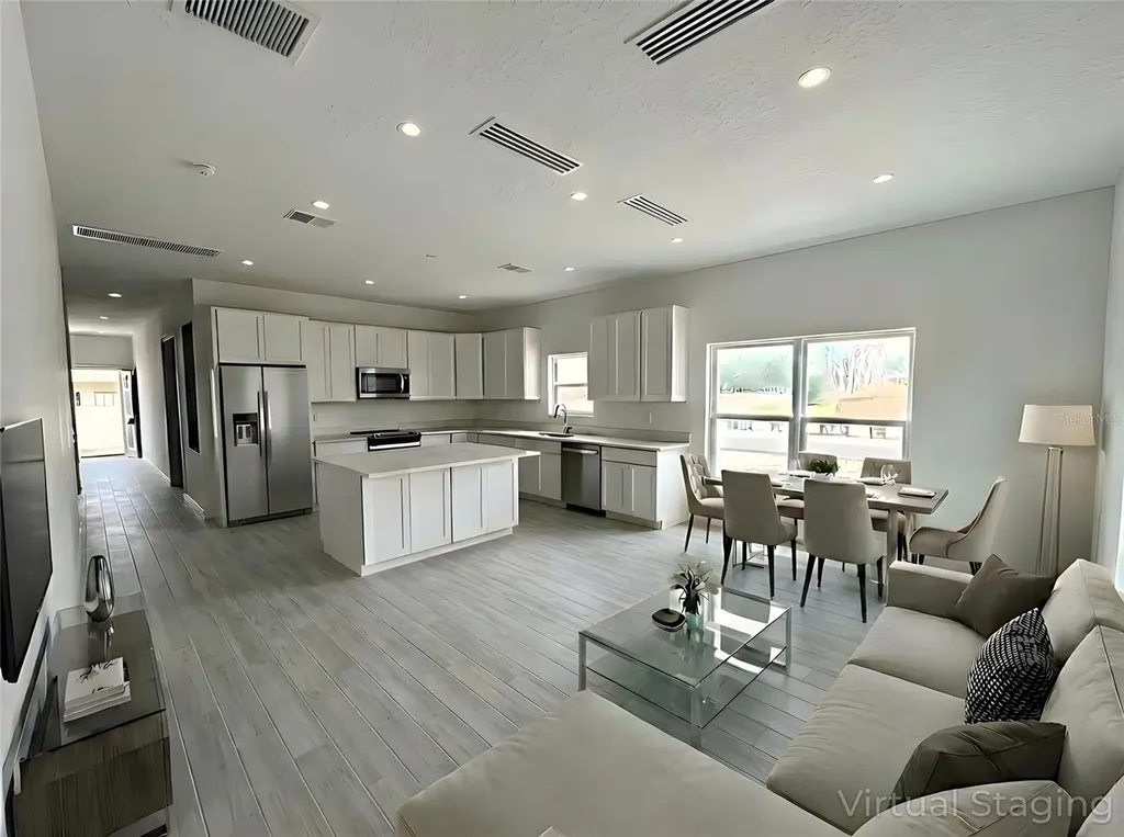 1216 S Pomegranite Avenue Sanford FL 32771