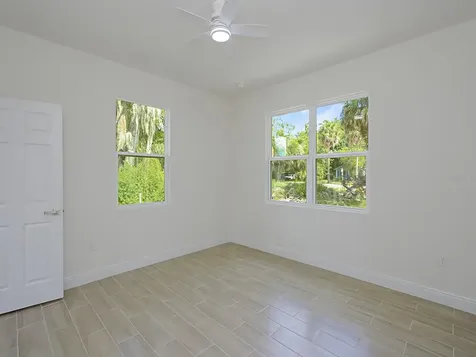 1216 S Pomegranite Avenue Sanford FL 32771