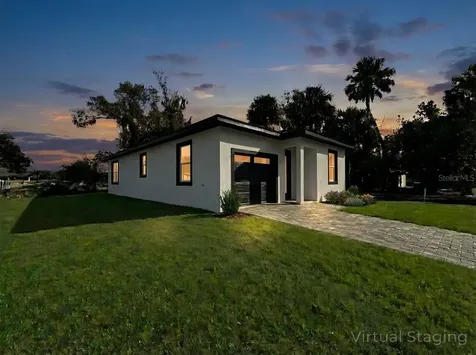 1216 S Pomegranite Avenue Sanford FL 32771
