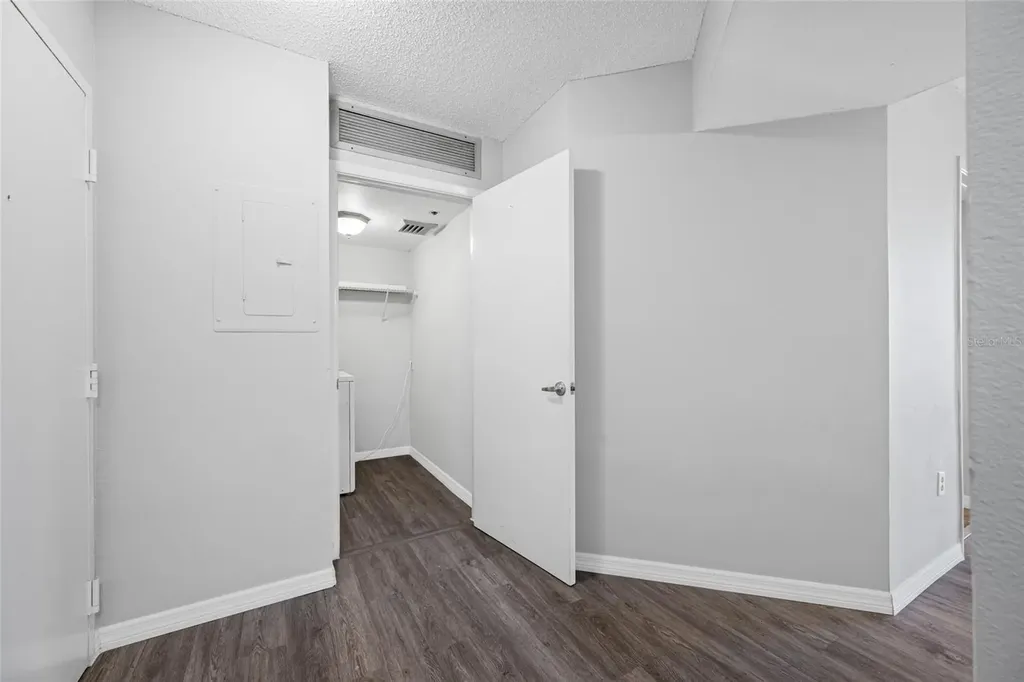 2333 Feather Sound Drive Clearwater FL 33762