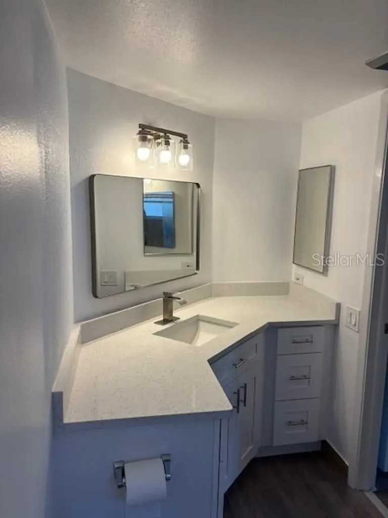 2333 Feather Sound Drive Clearwater FL 33762