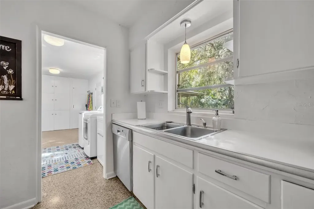 1850 Whitehall Drive Winter Park FL 32789