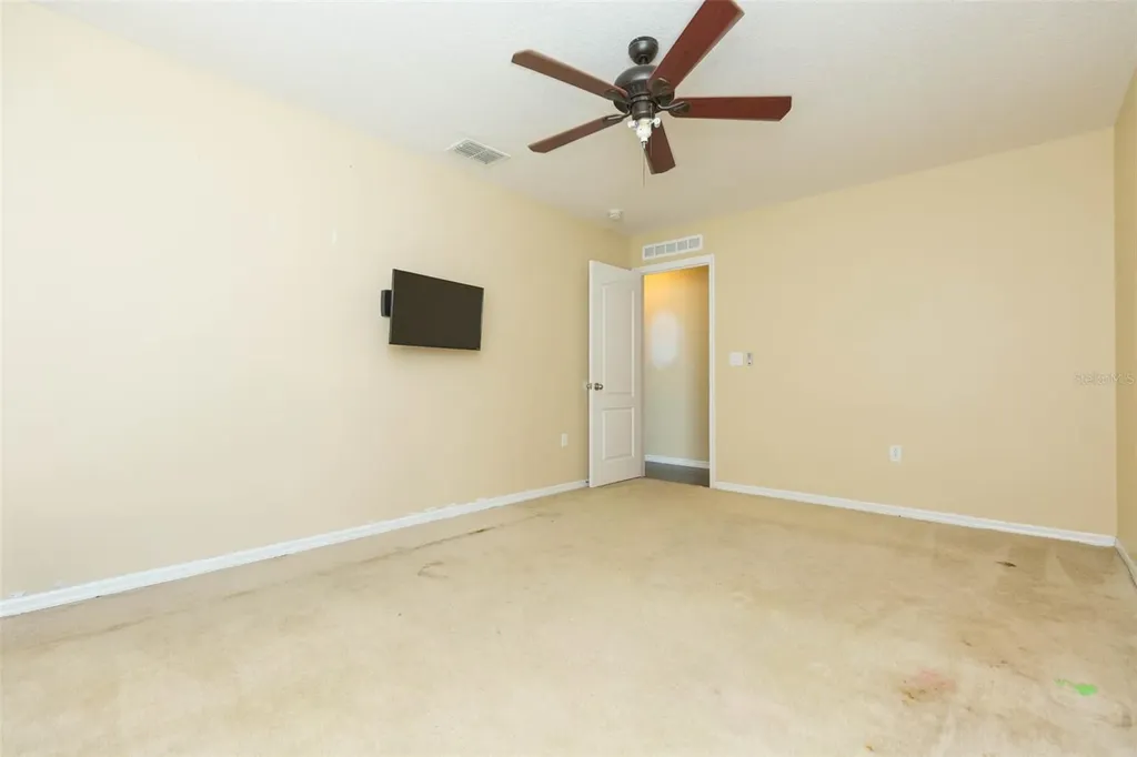 13330 Waterford Castle Drive Dade City FL 33525