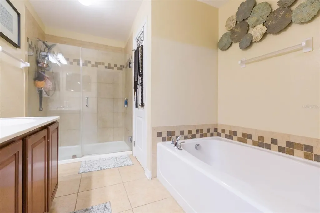 13330 Waterford Castle Drive Dade City FL 33525