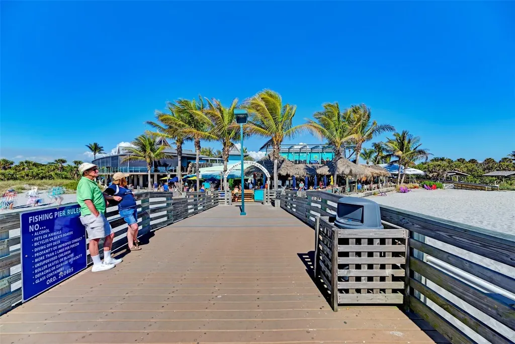 320 Base Avenue E Venice FL 34285