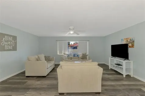 320 Base Avenue E Venice FL 34285