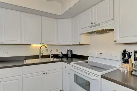 320 Base Avenue E Venice FL 34285