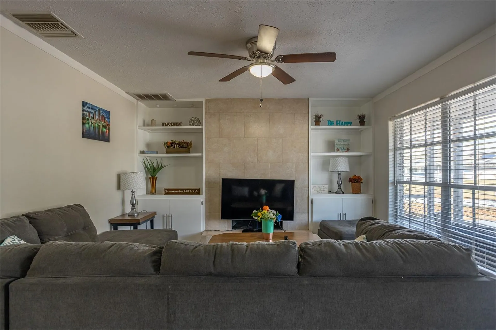 806 Chadsworth Avenue Seffner FL 33584