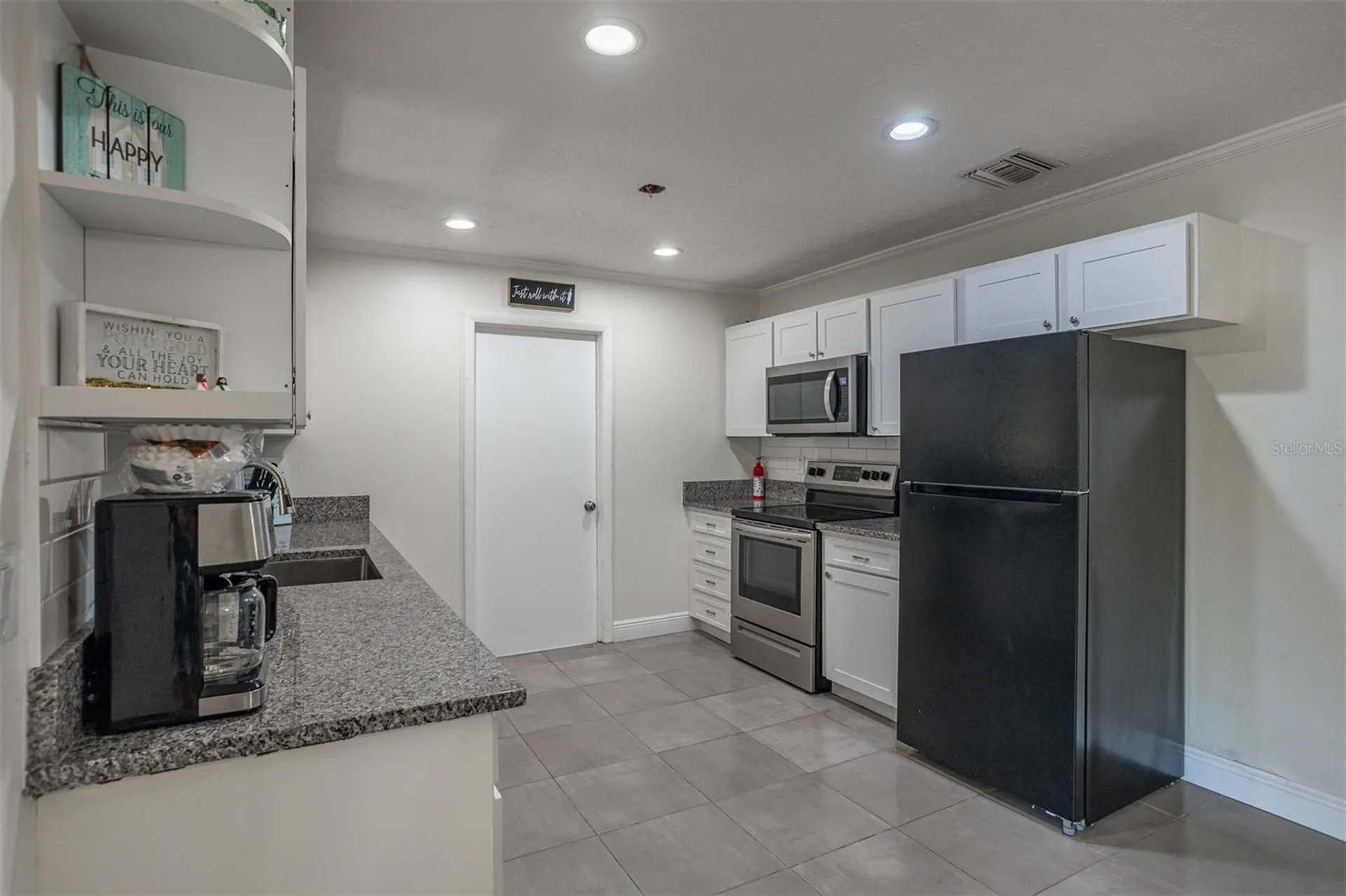 806 Chadsworth Avenue Seffner FL 33584