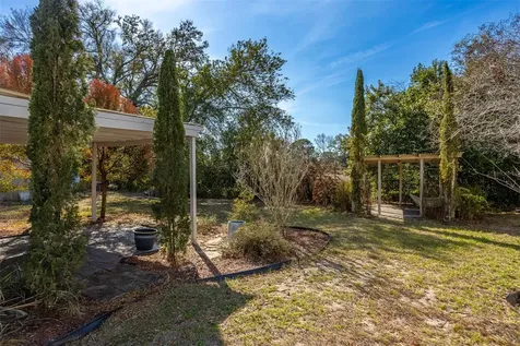 806 Chadsworth Avenue Seffner FL 33584