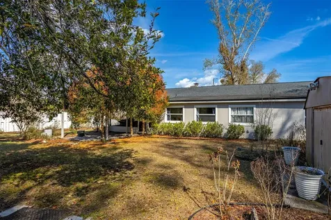 806 Chadsworth Avenue Seffner FL 33584