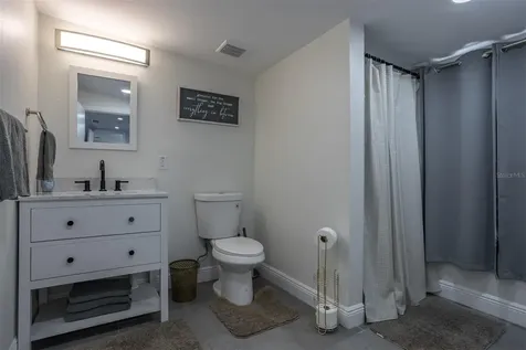 806 Chadsworth Avenue Seffner FL 33584