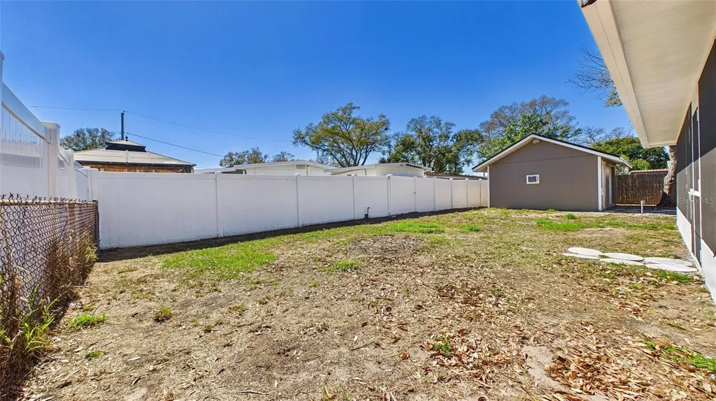 4418 W Fairview Heights Tampa FL 33616