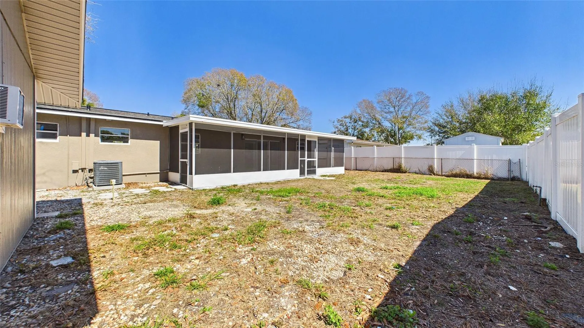 4418 W Fairview Heights Tampa FL 33616