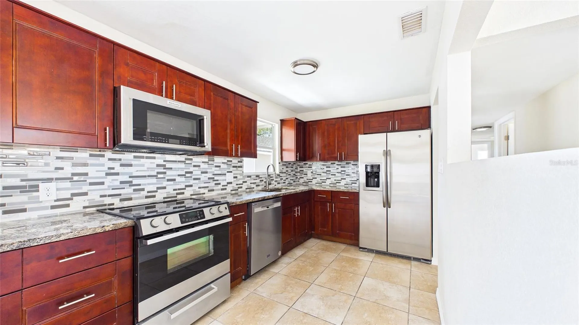 4418 W Fairview Heights Tampa FL 33616