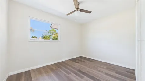 4418 W Fairview Heights Tampa FL 33616