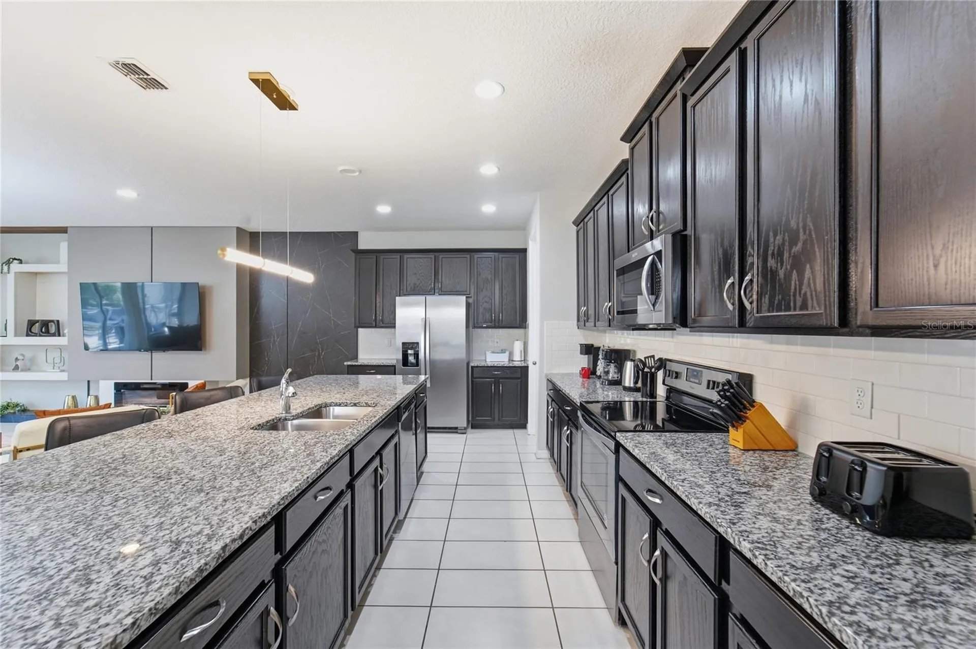1860 Sawyer Palm Place Kissimmee FL 34747