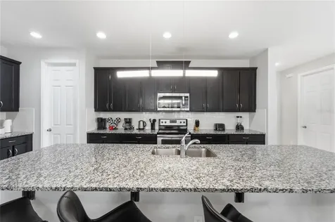 1860 Sawyer Palm Place Kissimmee FL 34747