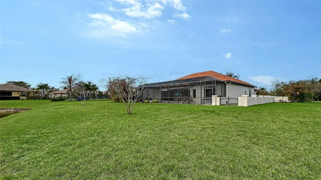 16736 4th Avenue NE Bradenton FL 34212