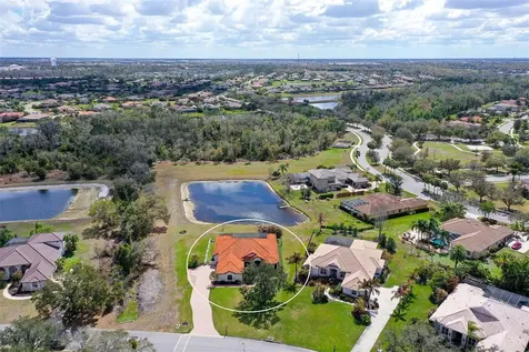 16736 4th Avenue NE Bradenton FL 34212