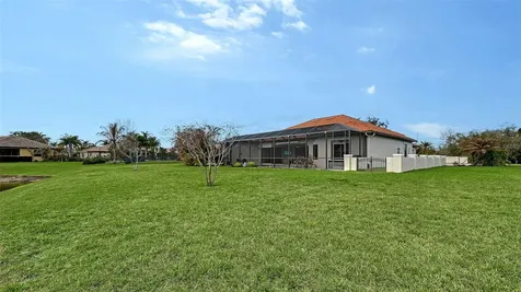 16736 4th Avenue NE Bradenton FL 34212