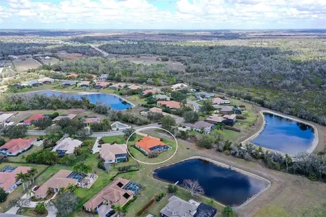 16736 4th Avenue NE Bradenton FL 34212