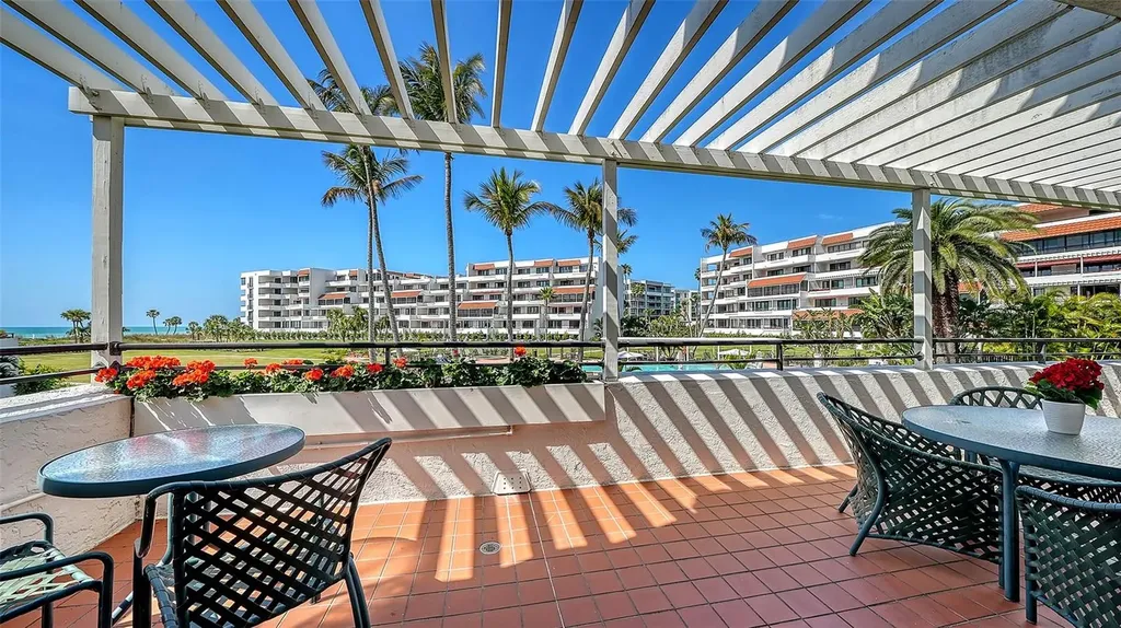 1445 Gulf Of Mexico Drive Longboat Key FL 34228