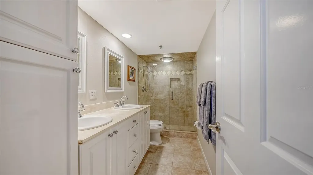 1445 Gulf Of Mexico Drive Longboat Key FL 34228