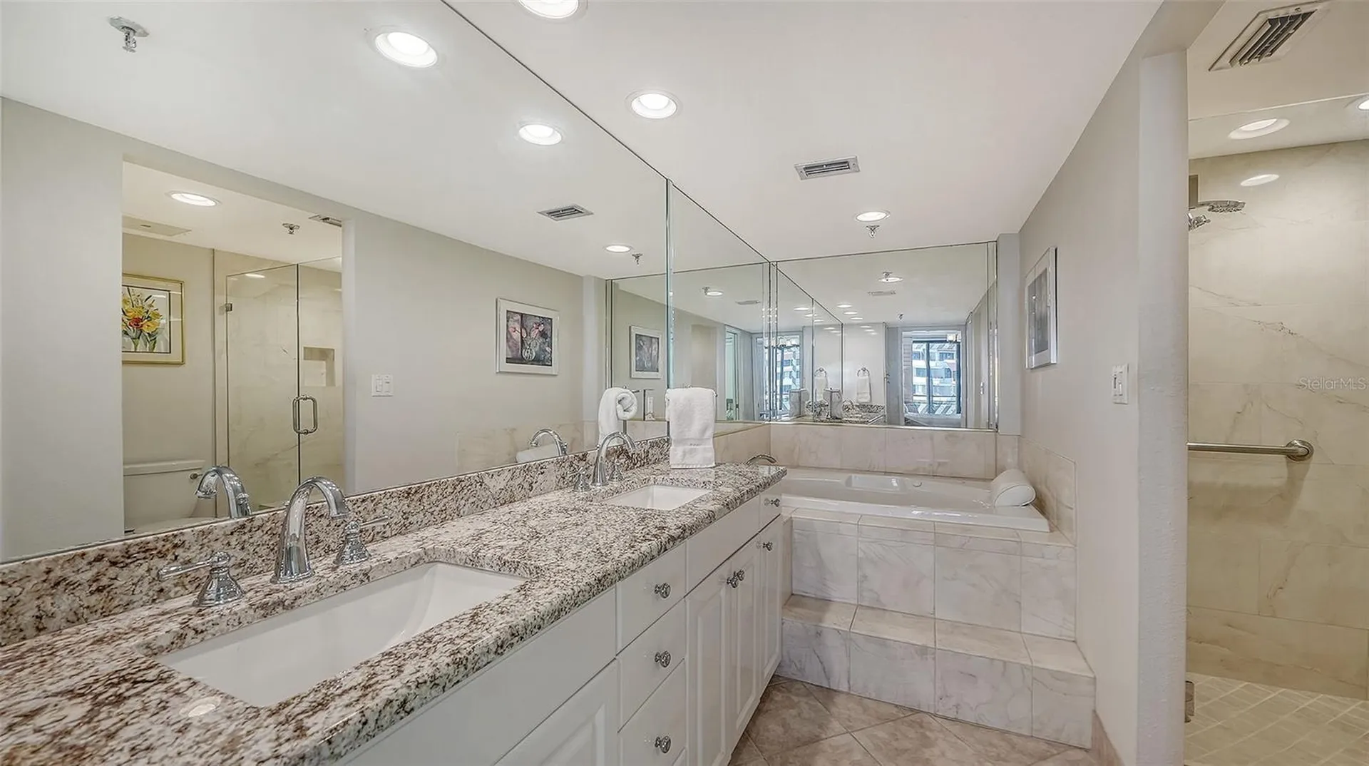 1445 Gulf Of Mexico Drive Longboat Key FL 34228