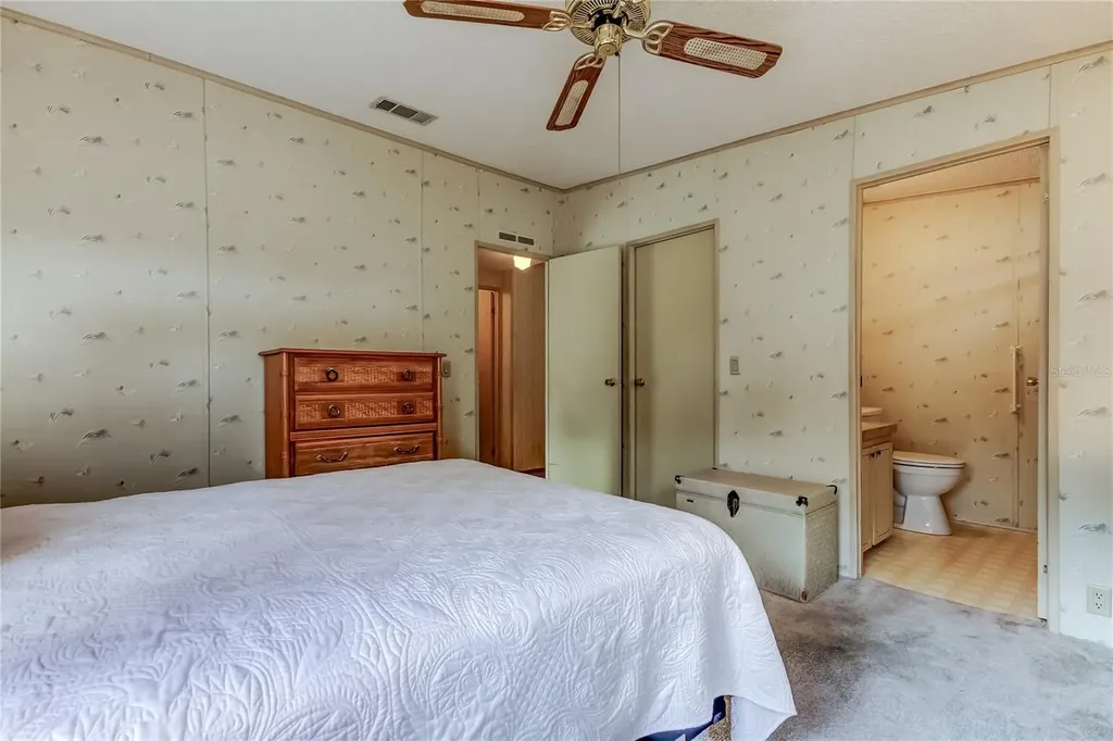 4550 Charter Street Zephyrhills FL 33542