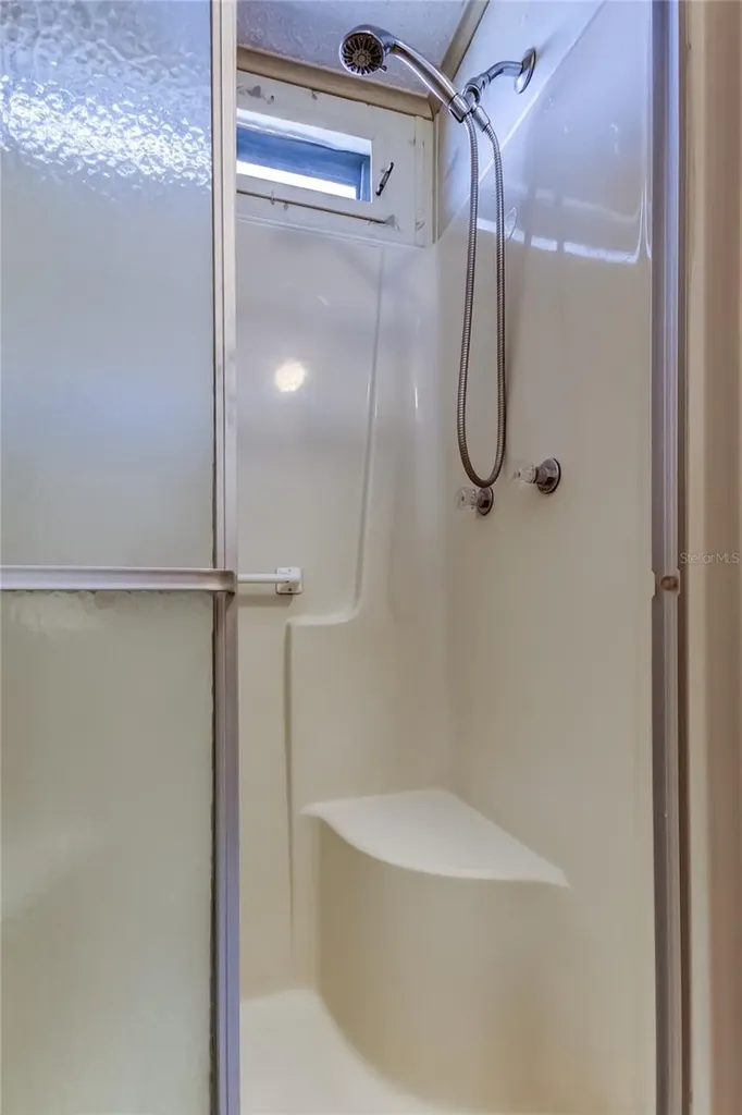 4550 Charter Street Zephyrhills FL 33542
