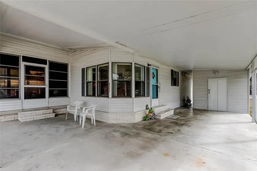 4550 Charter Street Zephyrhills FL 33542