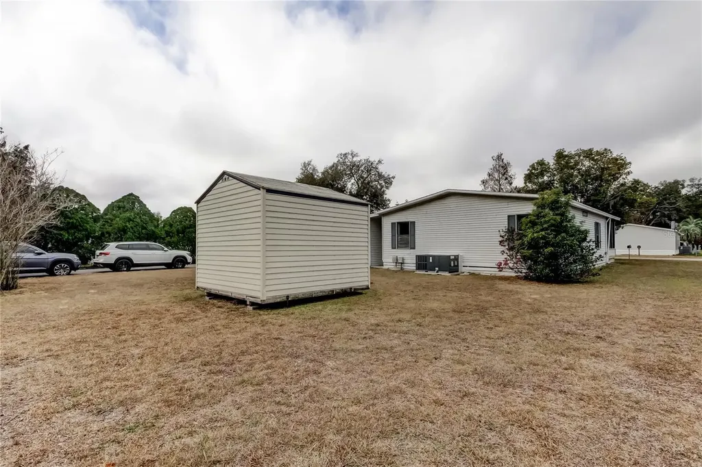 4550 Charter Street Zephyrhills FL 33542