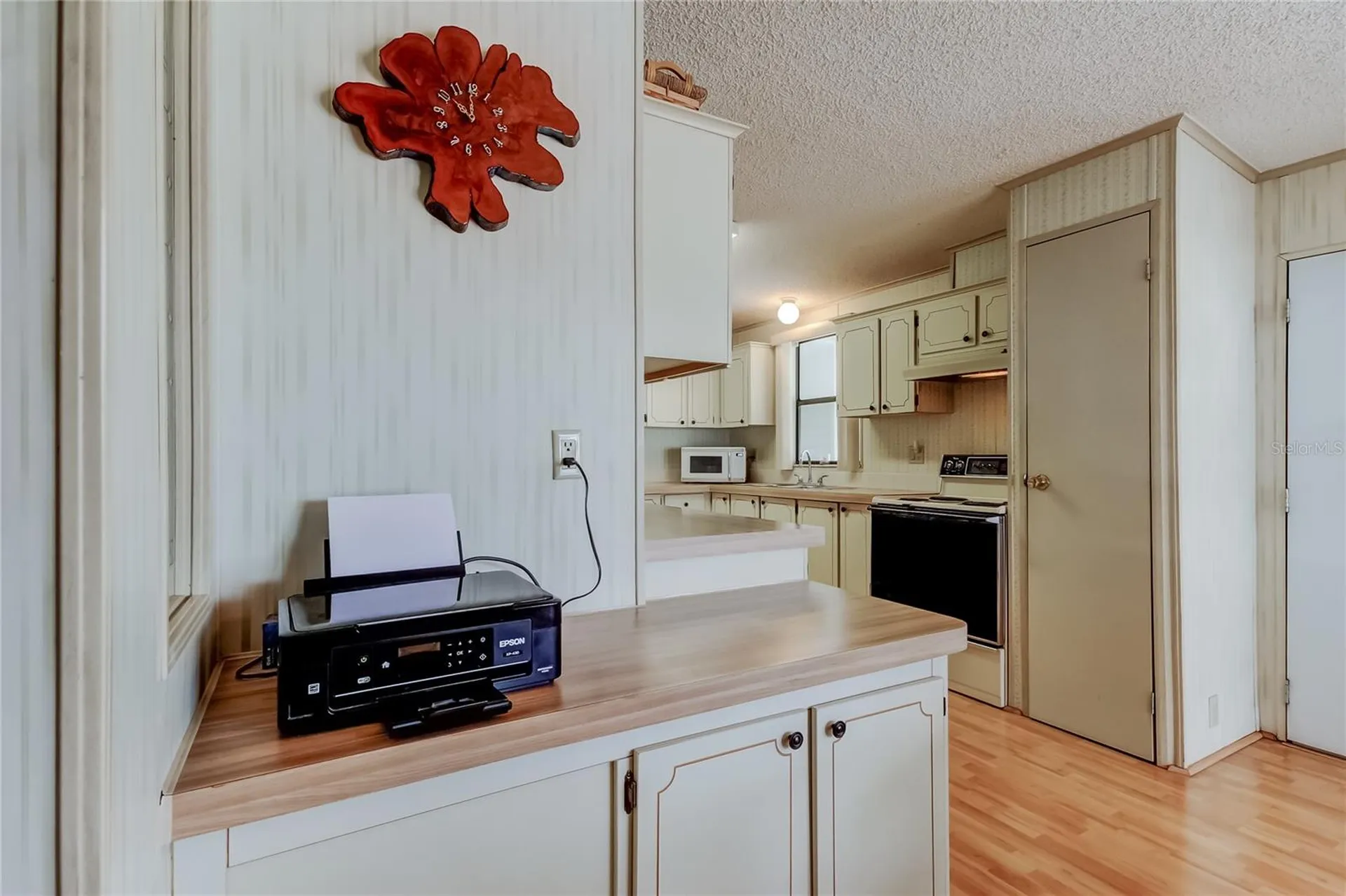 4550 Charter Street Zephyrhills FL 33542