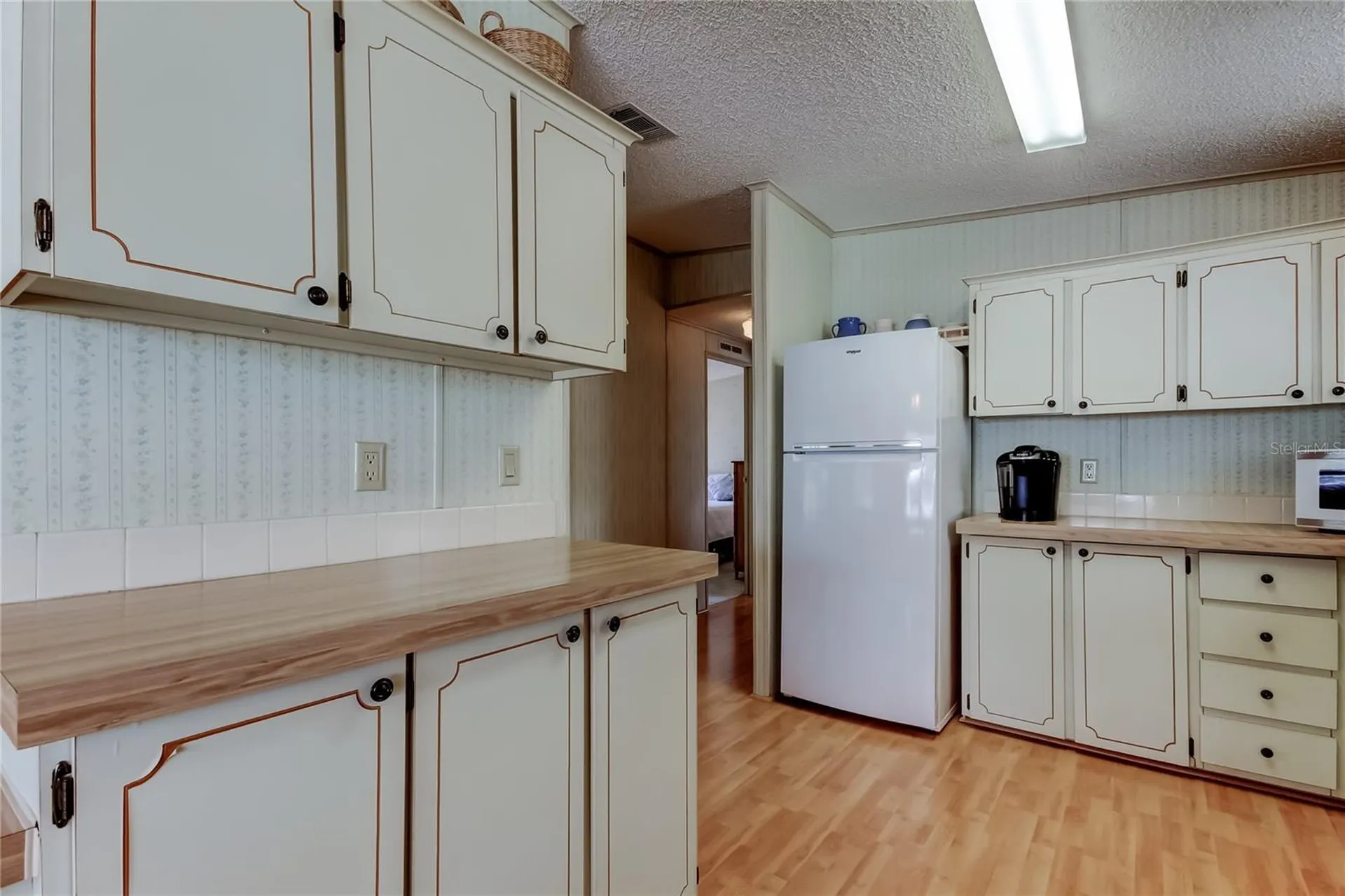 4550 Charter Street Zephyrhills FL 33542