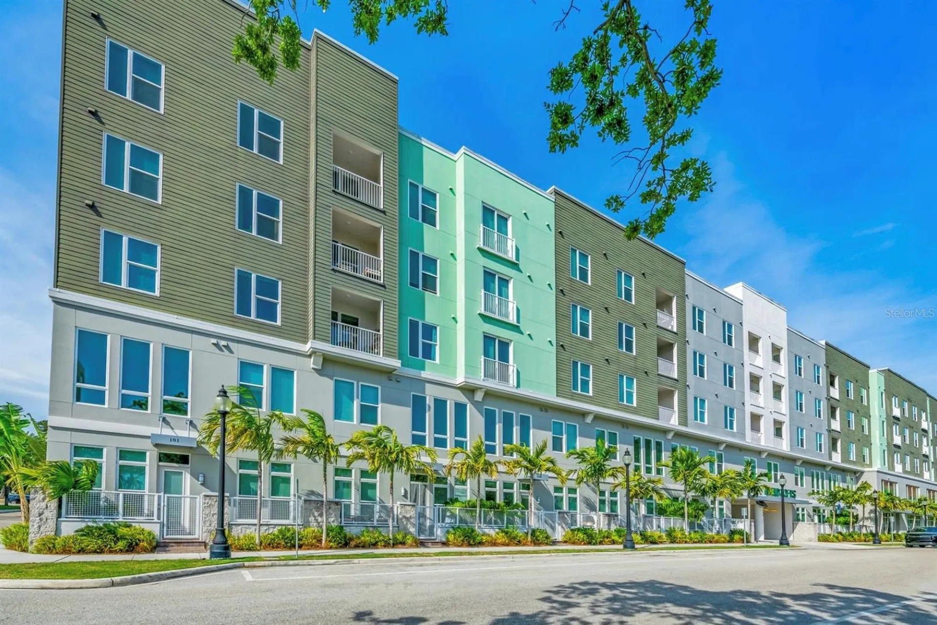 1659 2nd Street Sarasota FL 34236