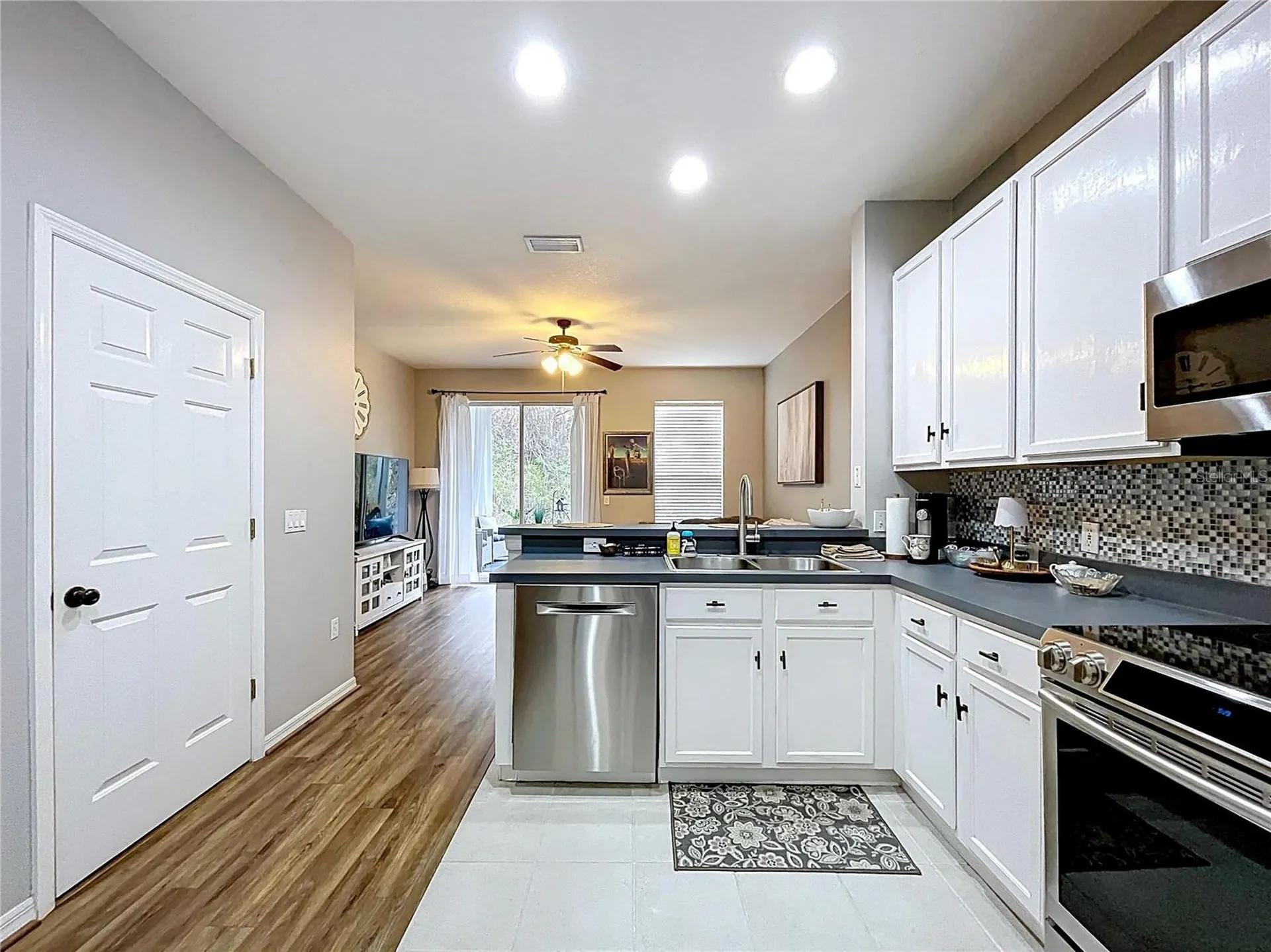 12711 Sunland Court Tampa FL 33625