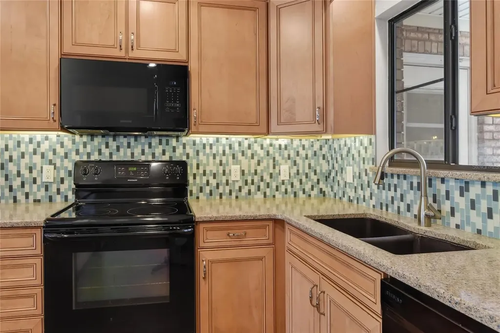 447 Lake Carolyn Circle Lakeland FL 33813