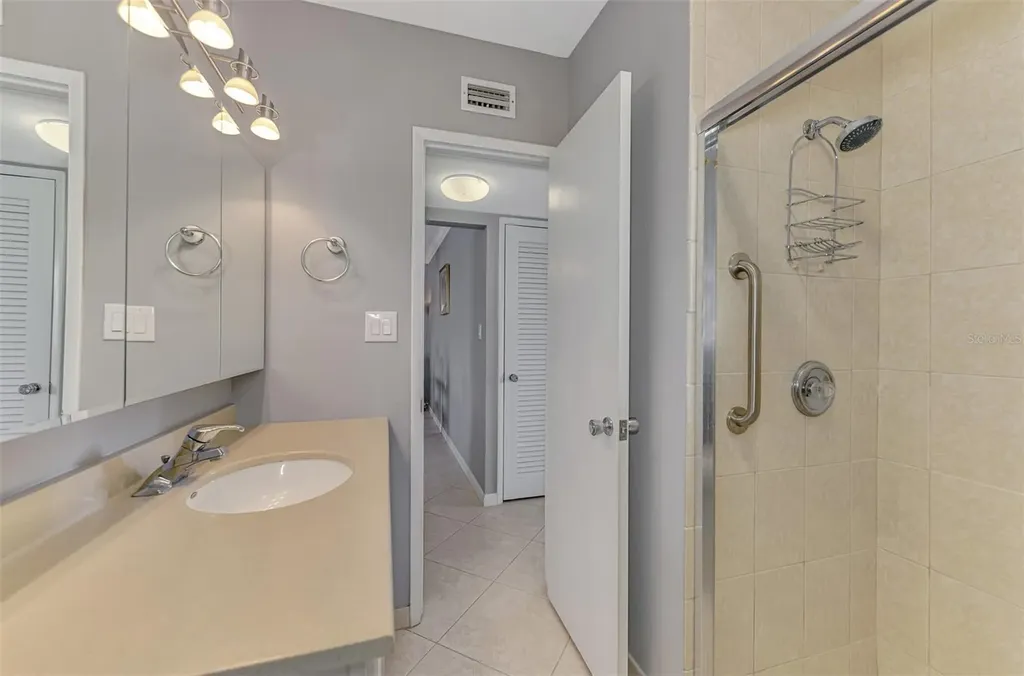 763 John Ringling Boulevard Sarasota FL 34236