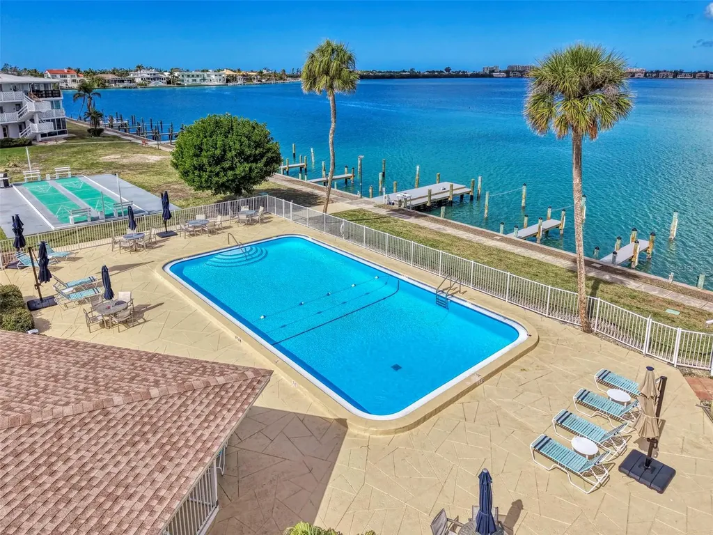 763 John Ringling Boulevard Sarasota FL 34236