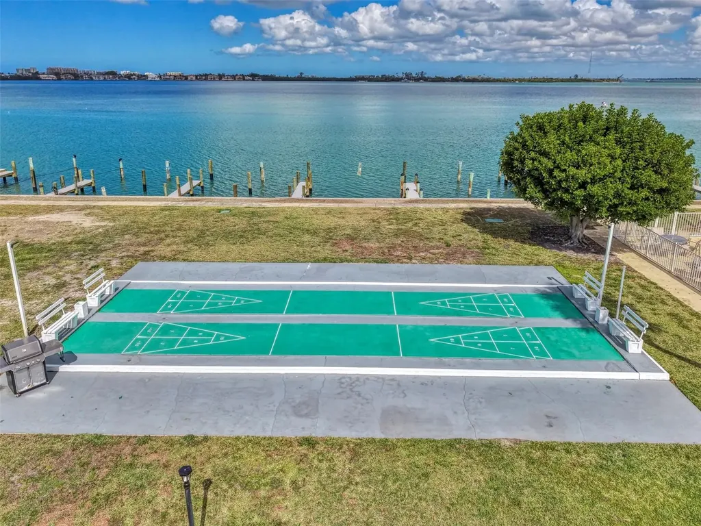 763 John Ringling Boulevard Sarasota FL 34236