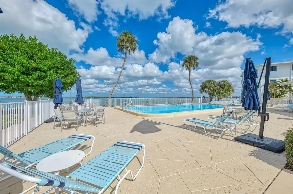 763 John Ringling Boulevard Sarasota FL 34236