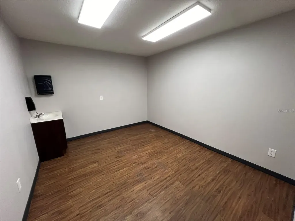 512 S Dale Mabry Highway Tampa FL 33609