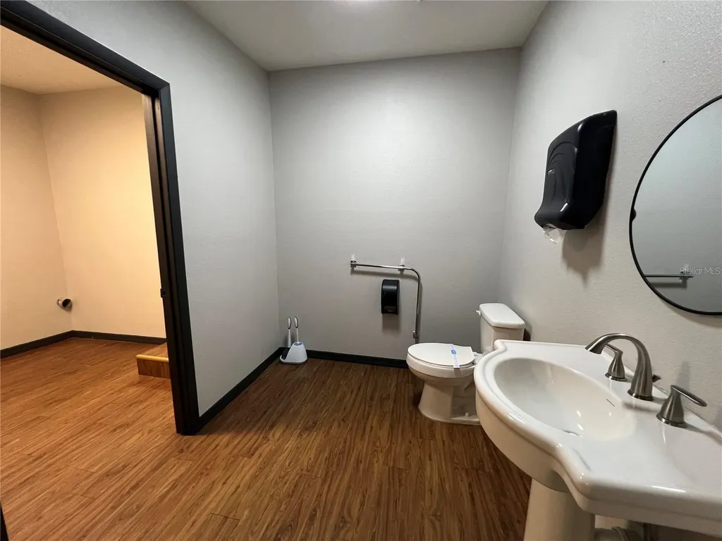 512 S Dale Mabry Highway Tampa FL 33609